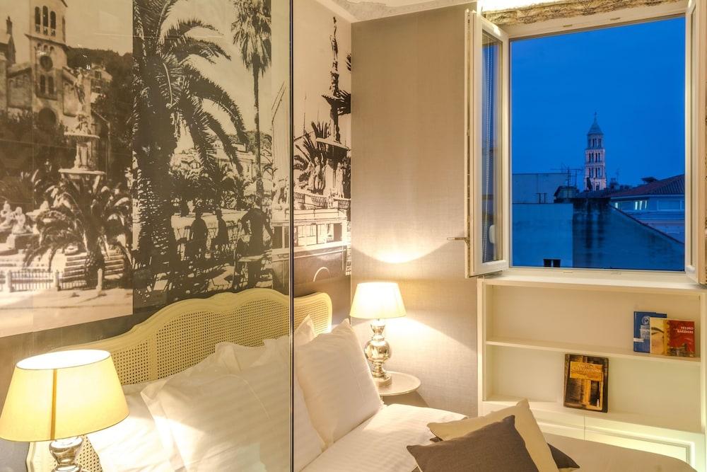 Procurator 7 Luxury Rooms