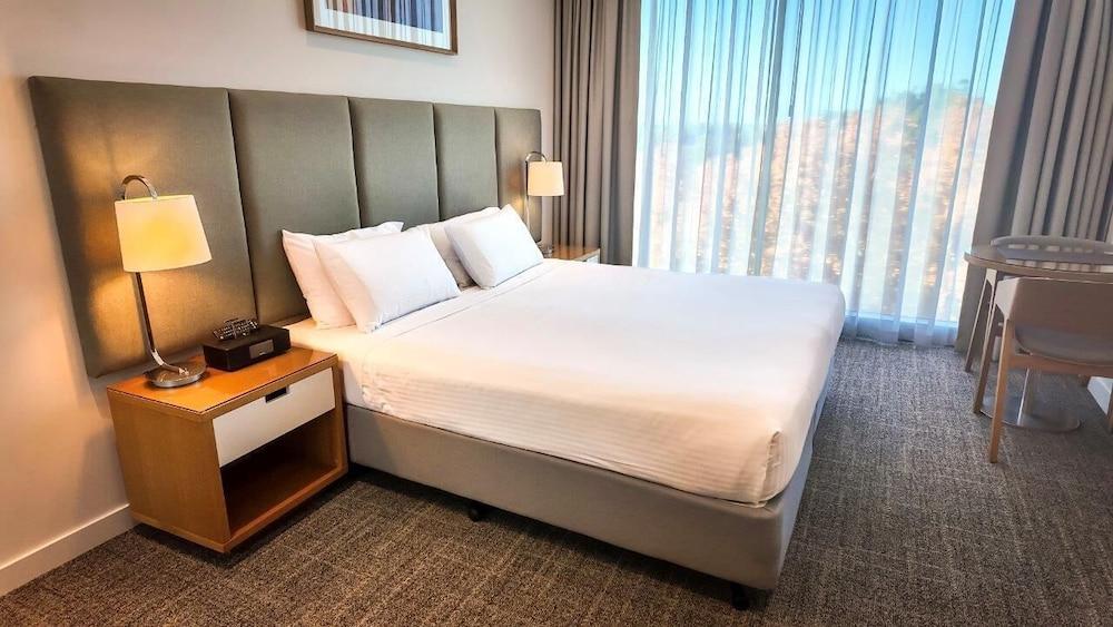 Quest Mounts Bay Road