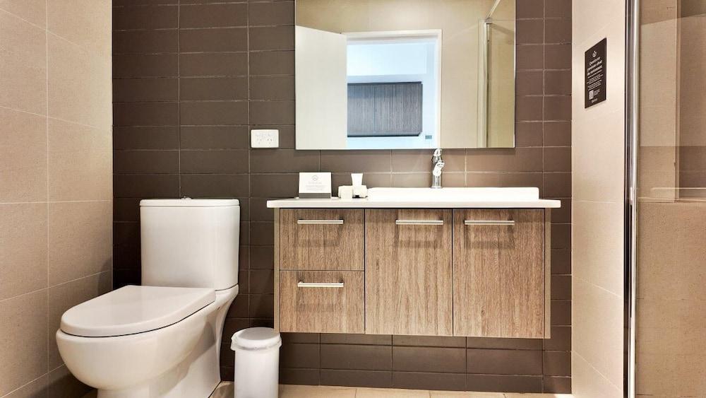 Quest Mounts Bay Road