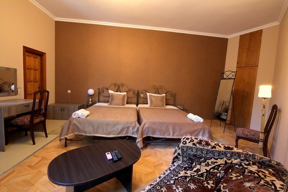 Hotel Georgian House