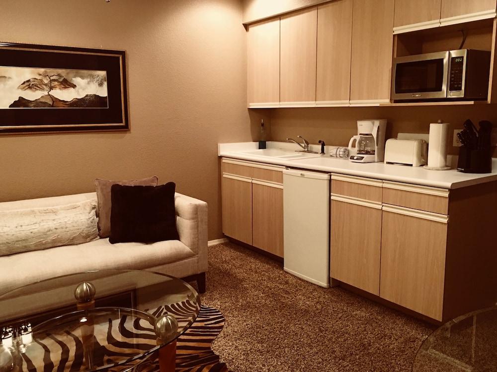 Romantic Branson Condo