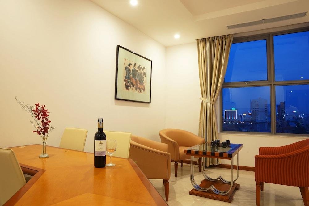 Richico Apartments And Hotel