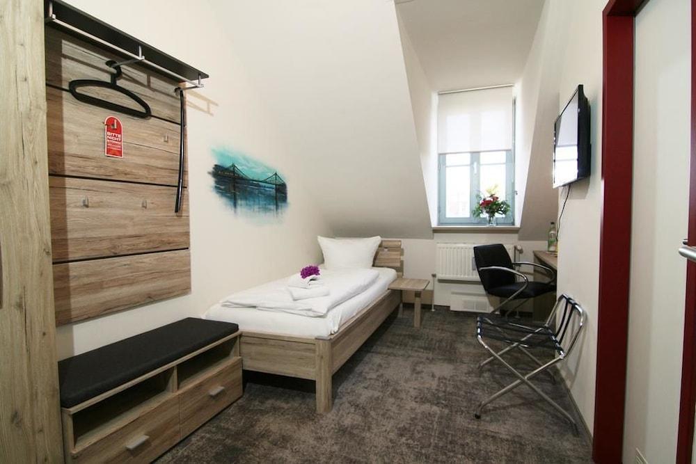 Hotel am Waldschlösschen