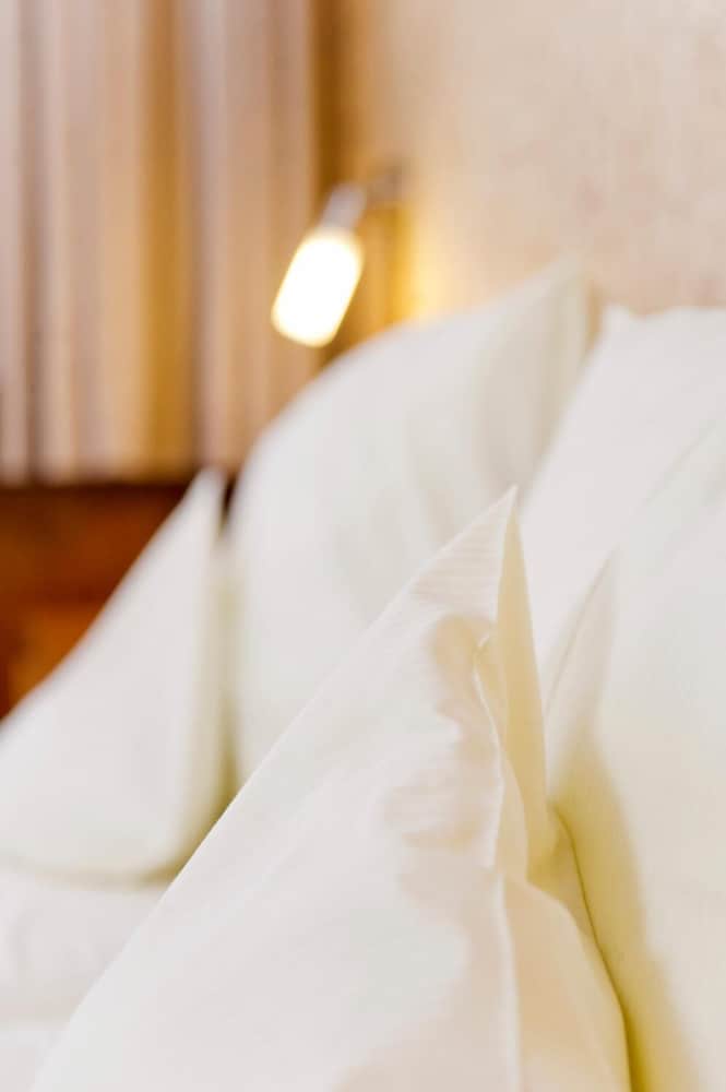 HOTEL EDEN - AM HOFGARTEN