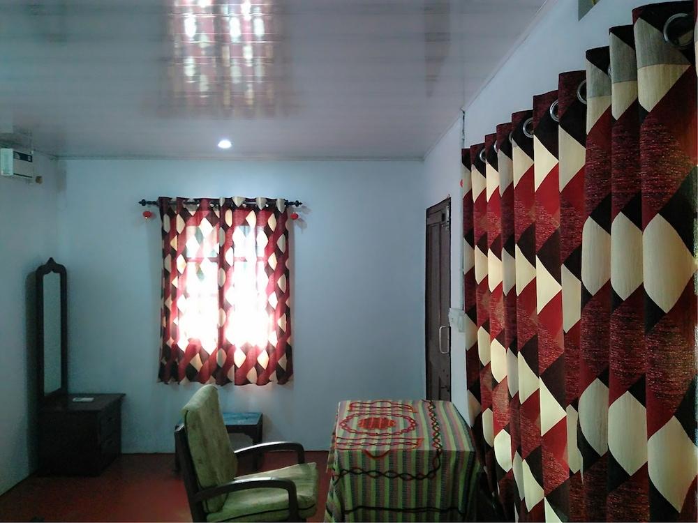 Achayans Homestay