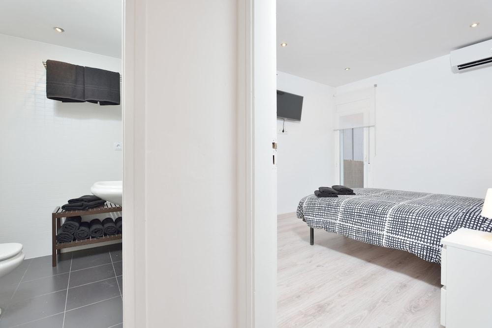 Sitges Trip Apartment Flors