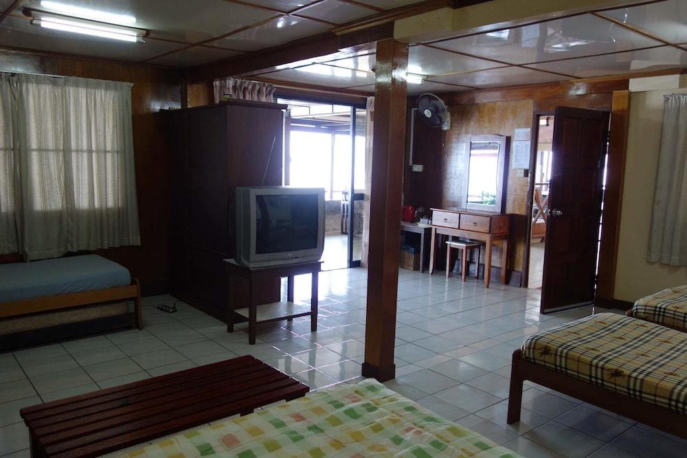 Seaside Travellers Inn