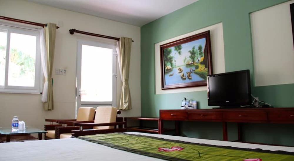 My Lan Resort & Restaurant