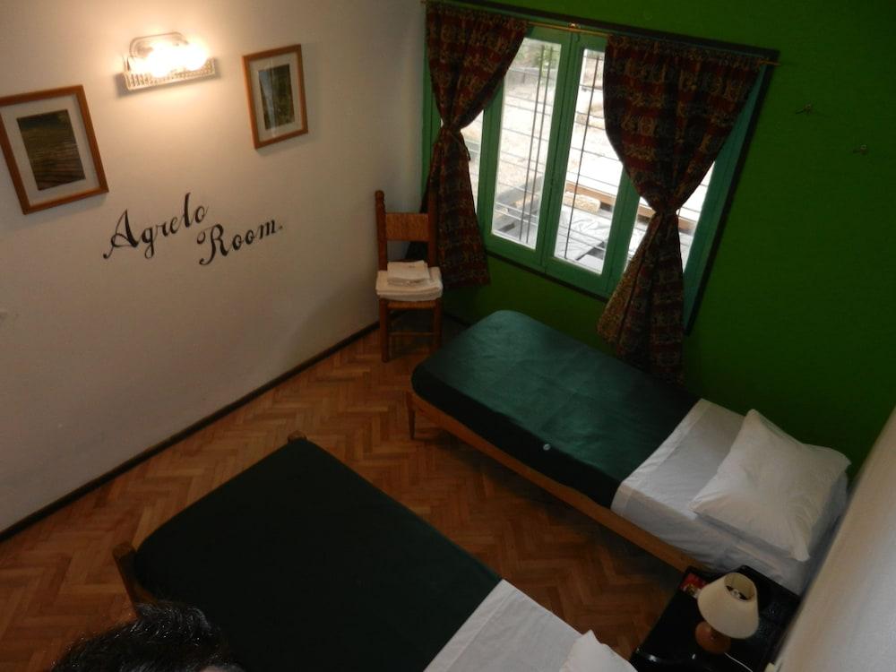 Acequias Bed and Breakfast