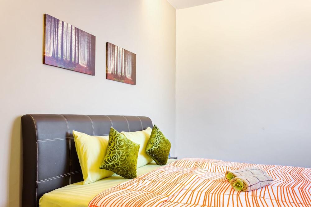 Shamrock Beach Villas 12