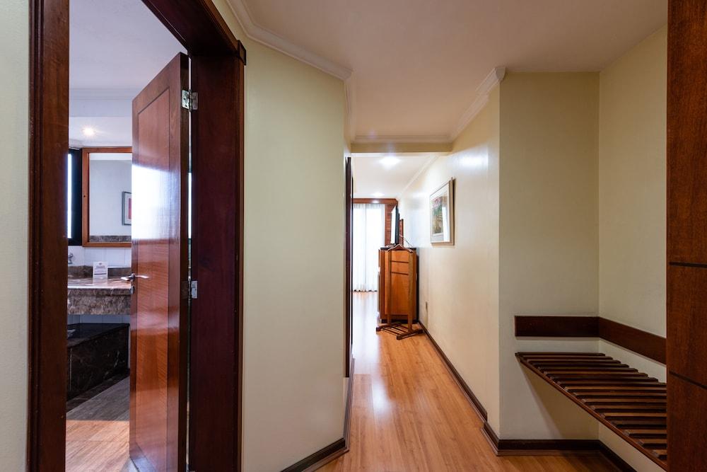 Summit Suítes Hotel Jundiaí