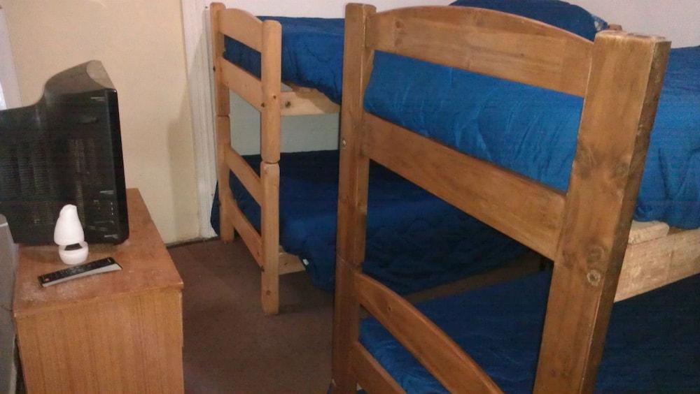 Hostal La Casona - Hostel