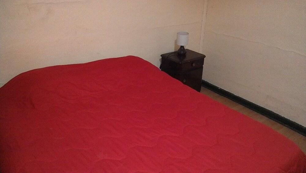 Hostal La Casona - Hostel