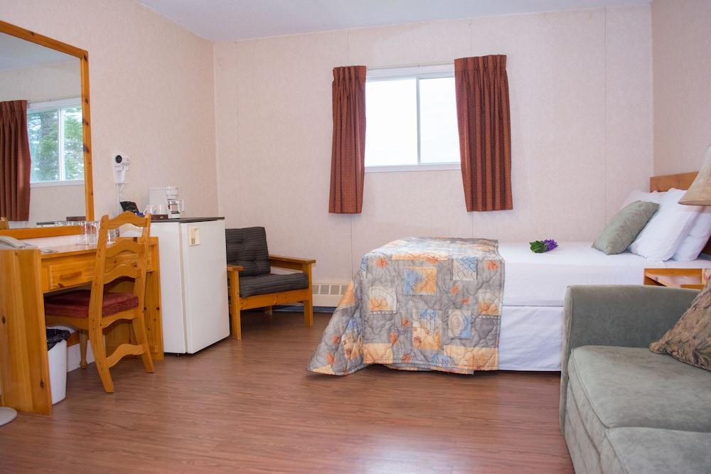 Mayflower Inn and Adventures