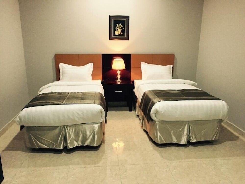 One To One Marbia Faisaliya