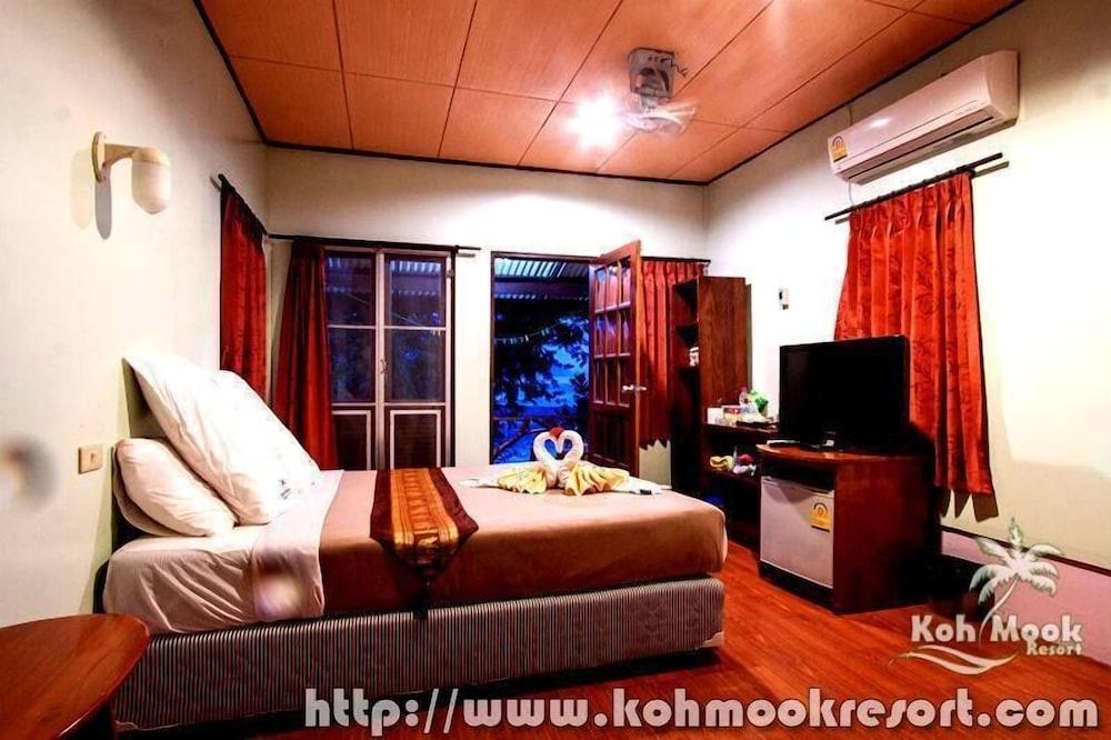 Koh Mook Resort