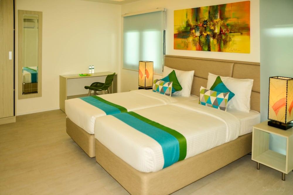 Lime Hotel Boracay