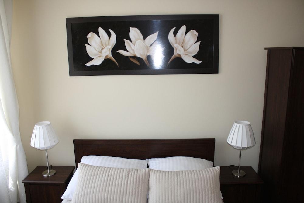 Place 4 You Apartments