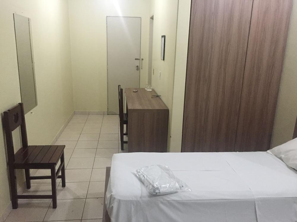 Cabiúna Palace Hotel