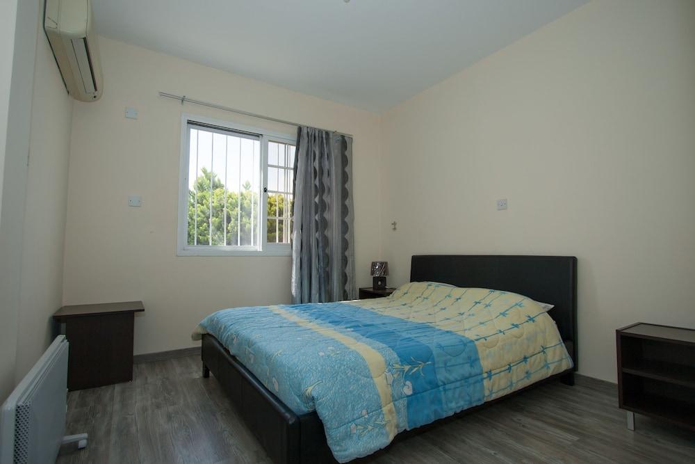 Santa Barbara Complex