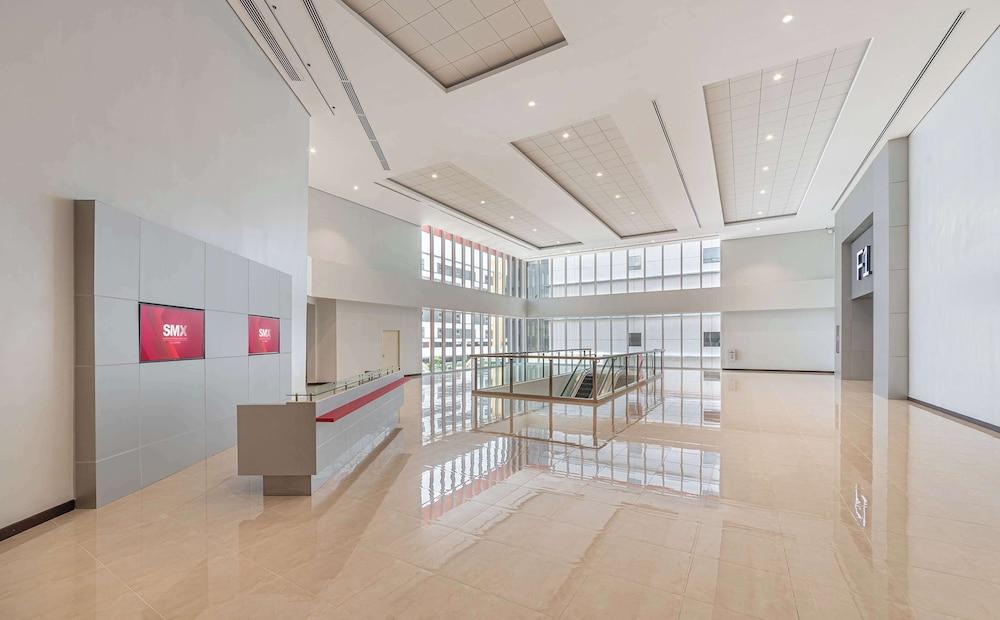 Park Inn By Radisson Clark