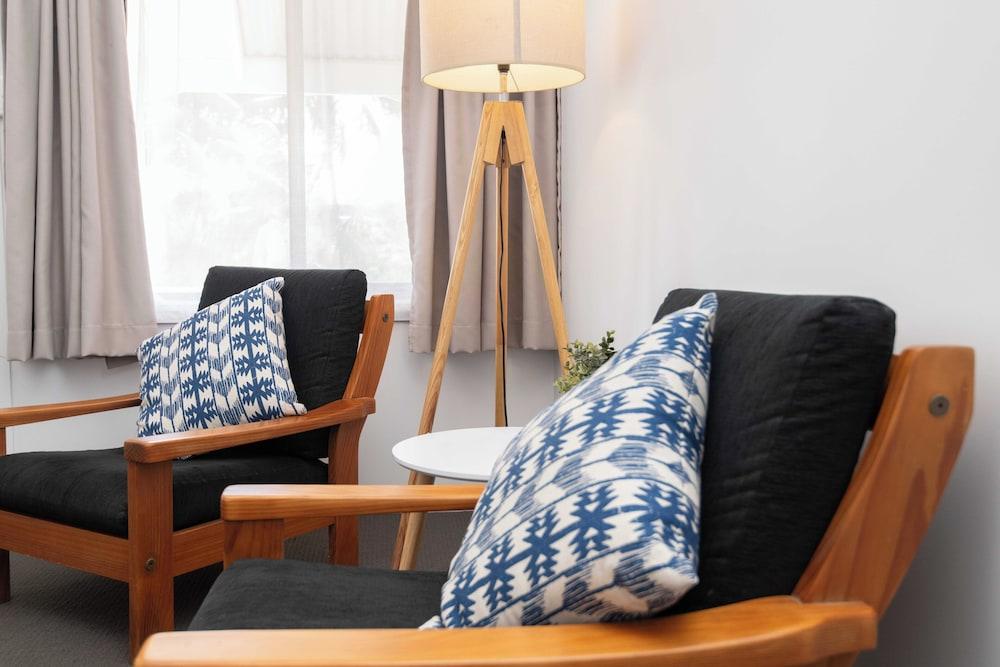 Castaway Norfolk Island