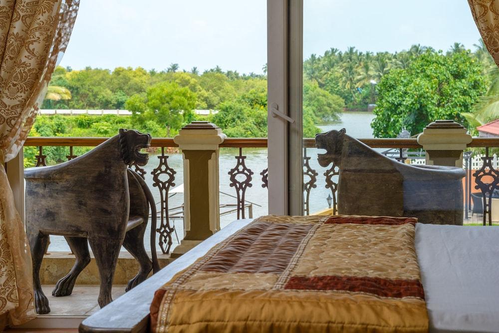 Stone Wood River Front