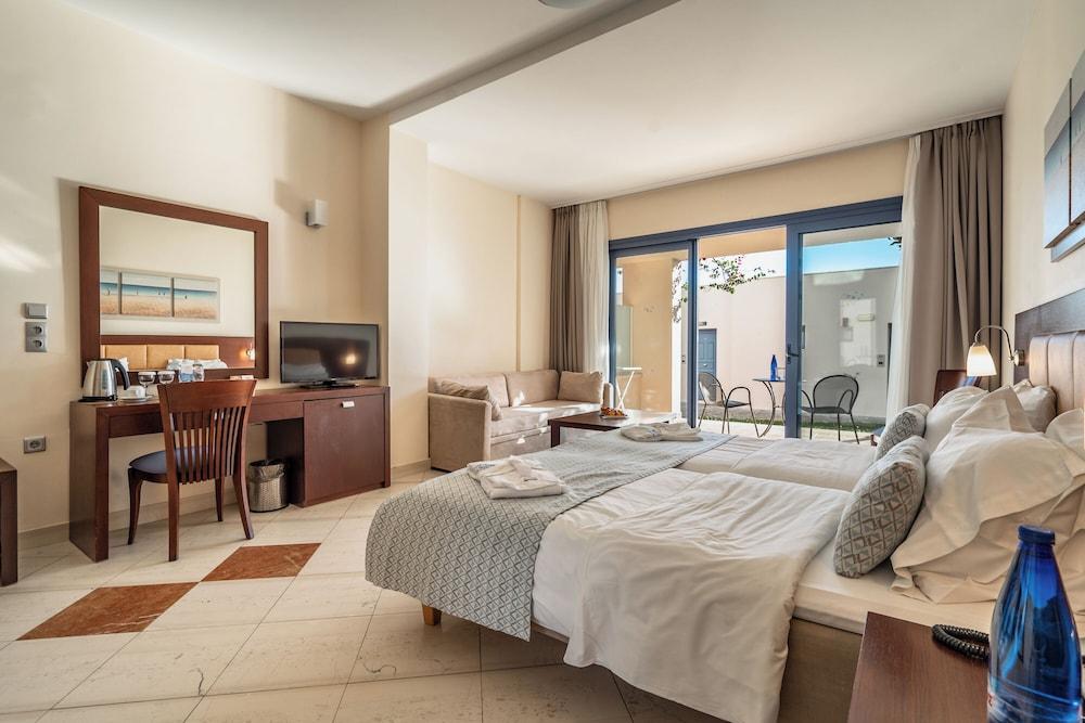 Porto Galini Seaside Resort & Spa