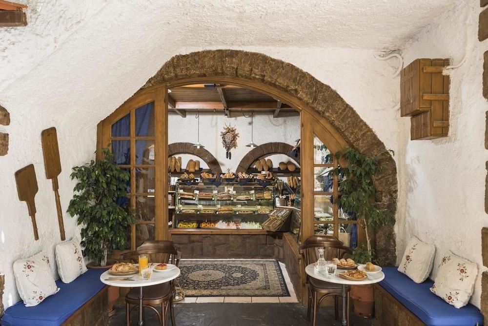 Koukos Rhodian Guesthouse - Adults Only