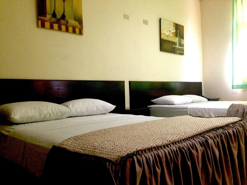 Hotel Residencial Cervantes