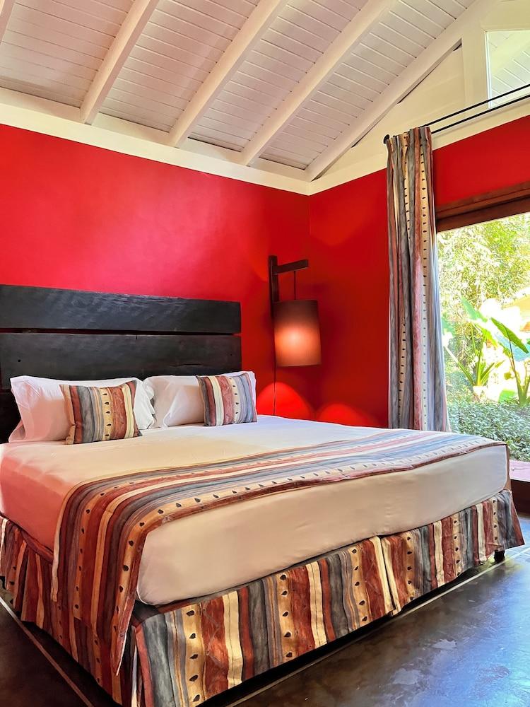 Raices Amambai Lodges