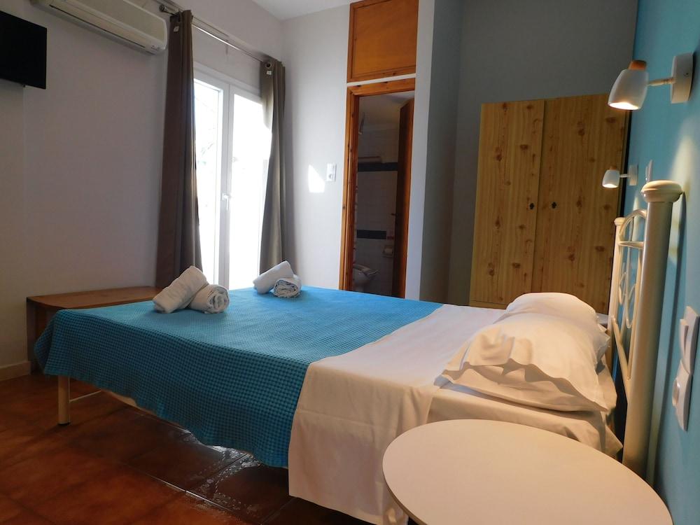 Perdika Mare Guesthouse