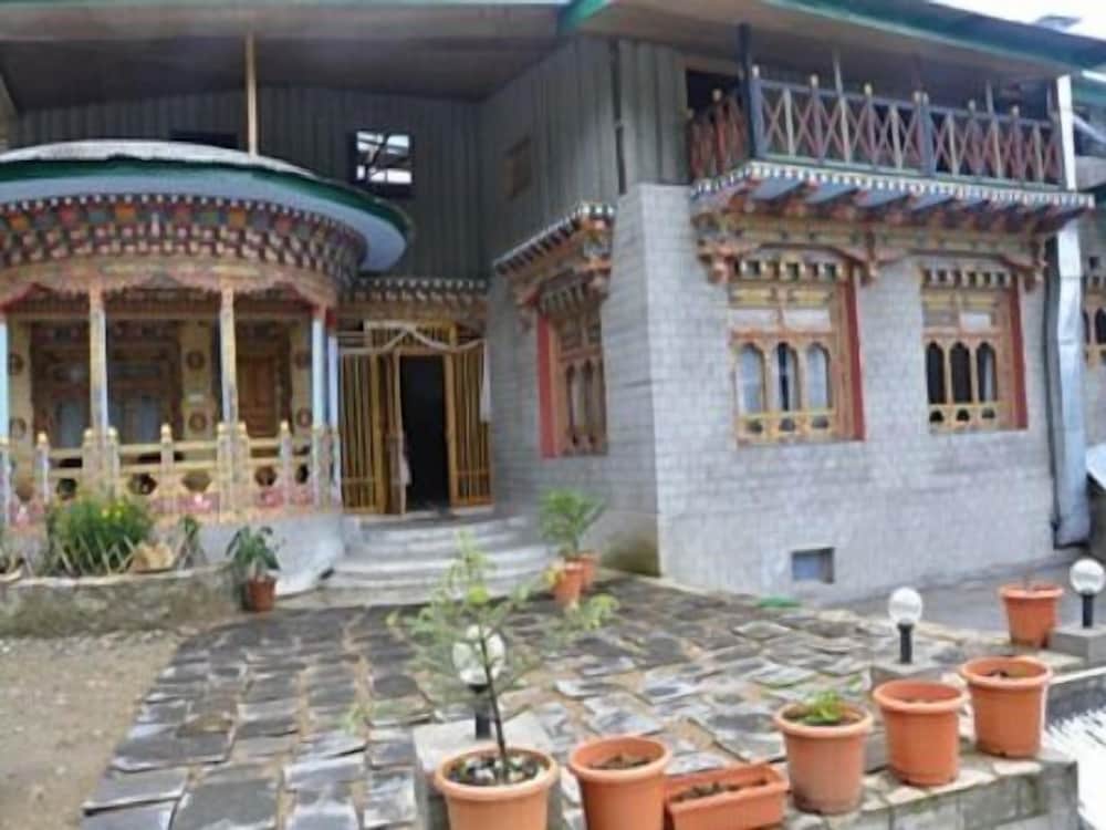 Taktsang Boutique Resort & Spa