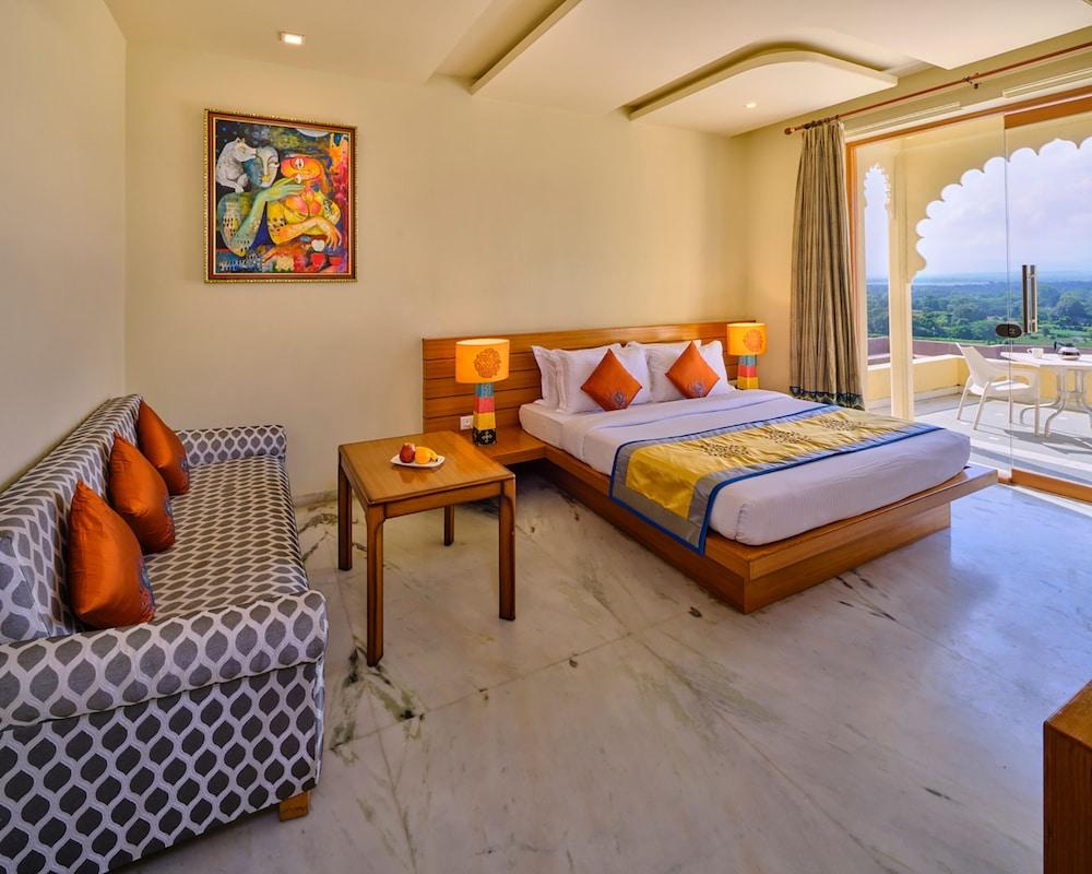 juSTa Brij Bhoomi Nathdwara