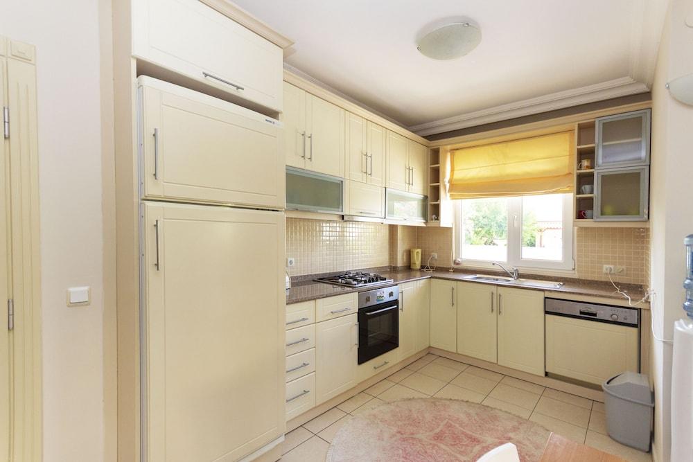 Paradise Town Villa Abel