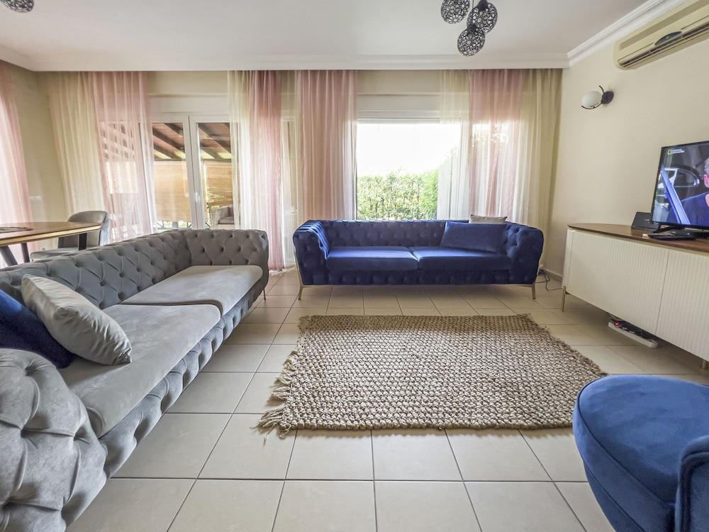 Paradise Town Villa Abel