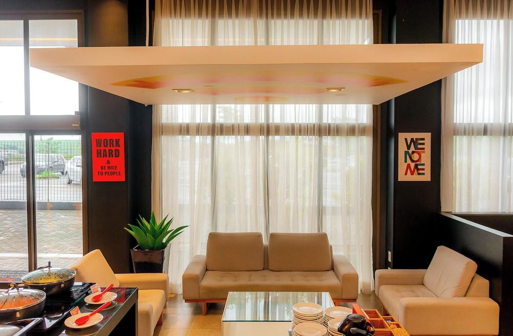 Golden Tower Shopping by Fênix Hotéis