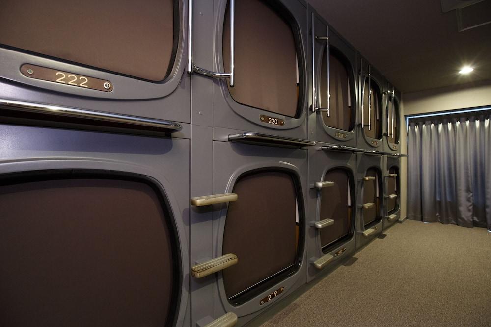 THE NELL UENO OKACHIMACHI - Caters to Men