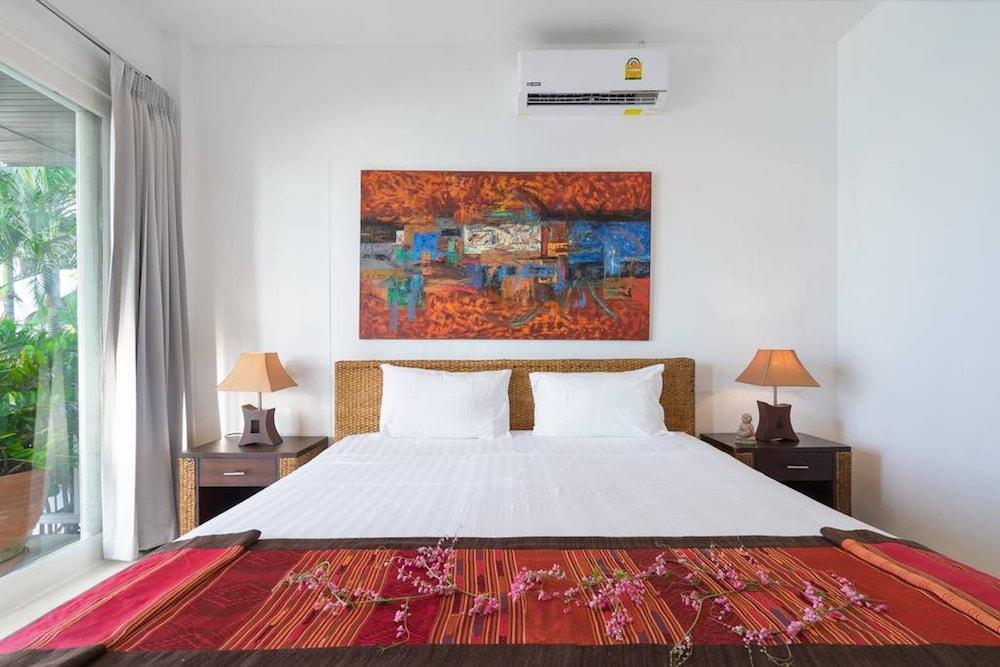 3 Bedroom Beach Front Villa Bangrak