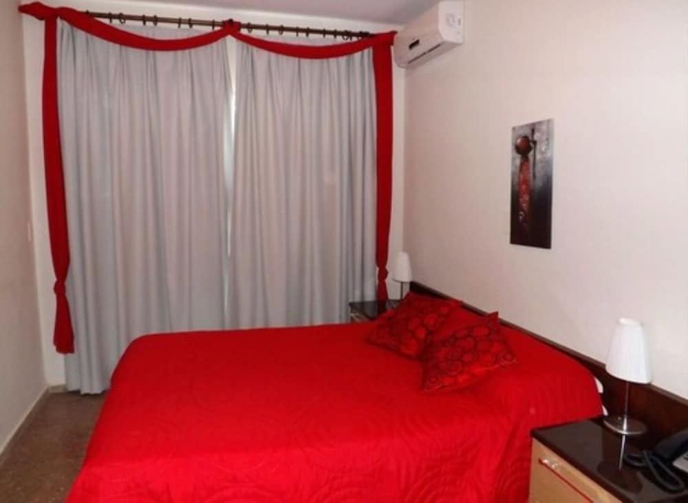 Hotel Puesta del Sol