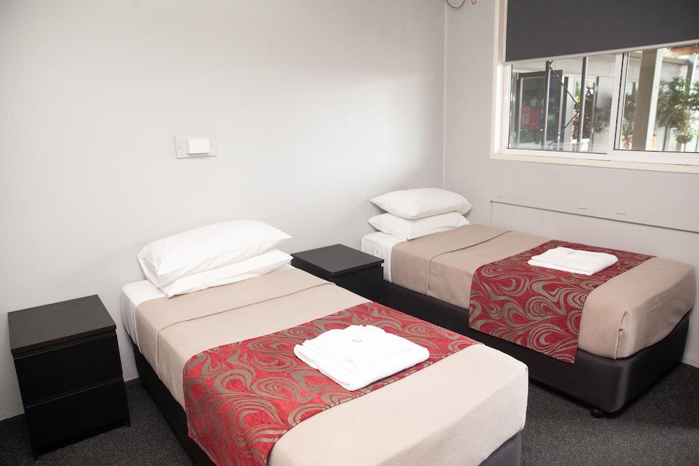 Royal Hotel Singleton