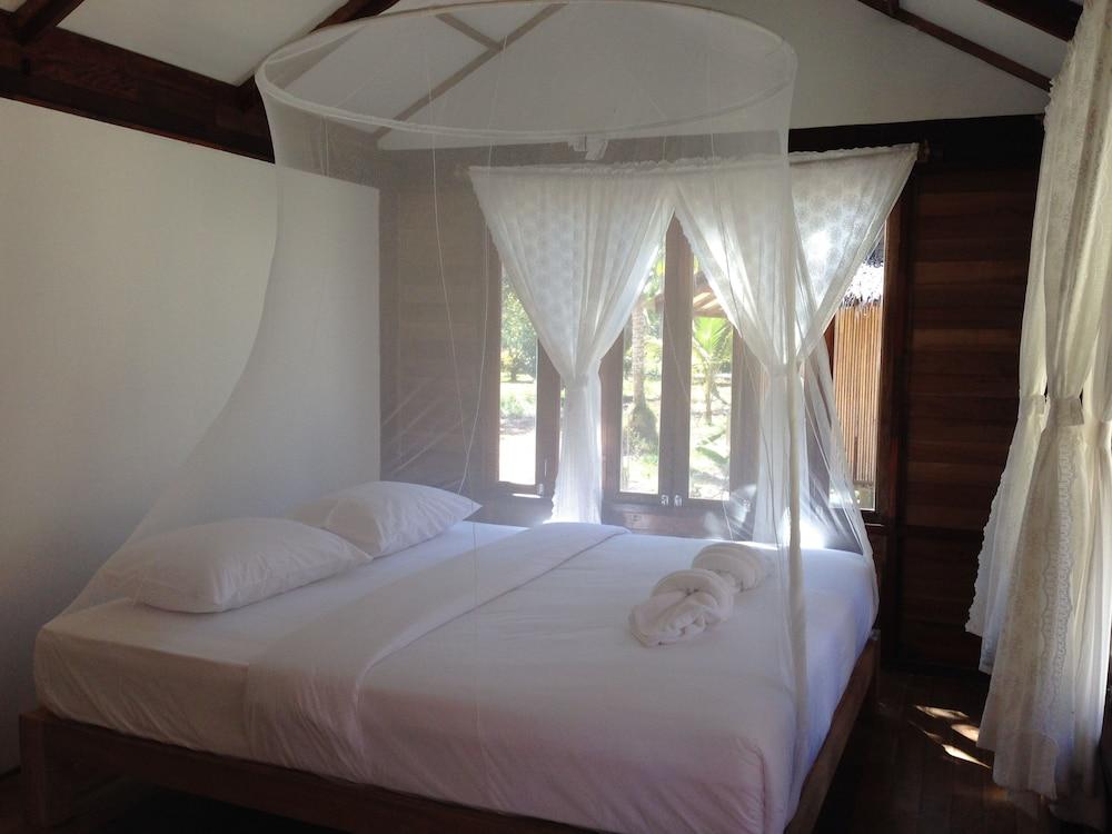 Jungle Koh Kood Resort