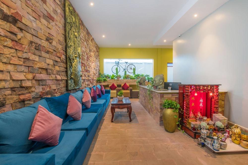 Indra Porak Residence Hotel