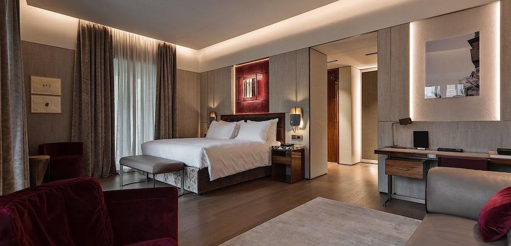 Fendi Private Suites