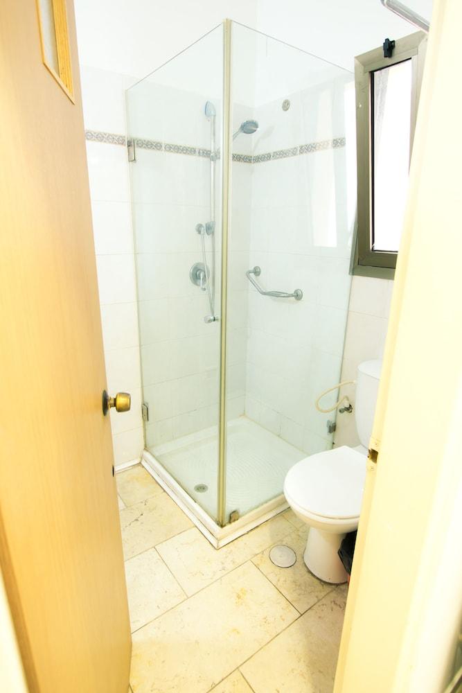 Apartment - Tel Aviv