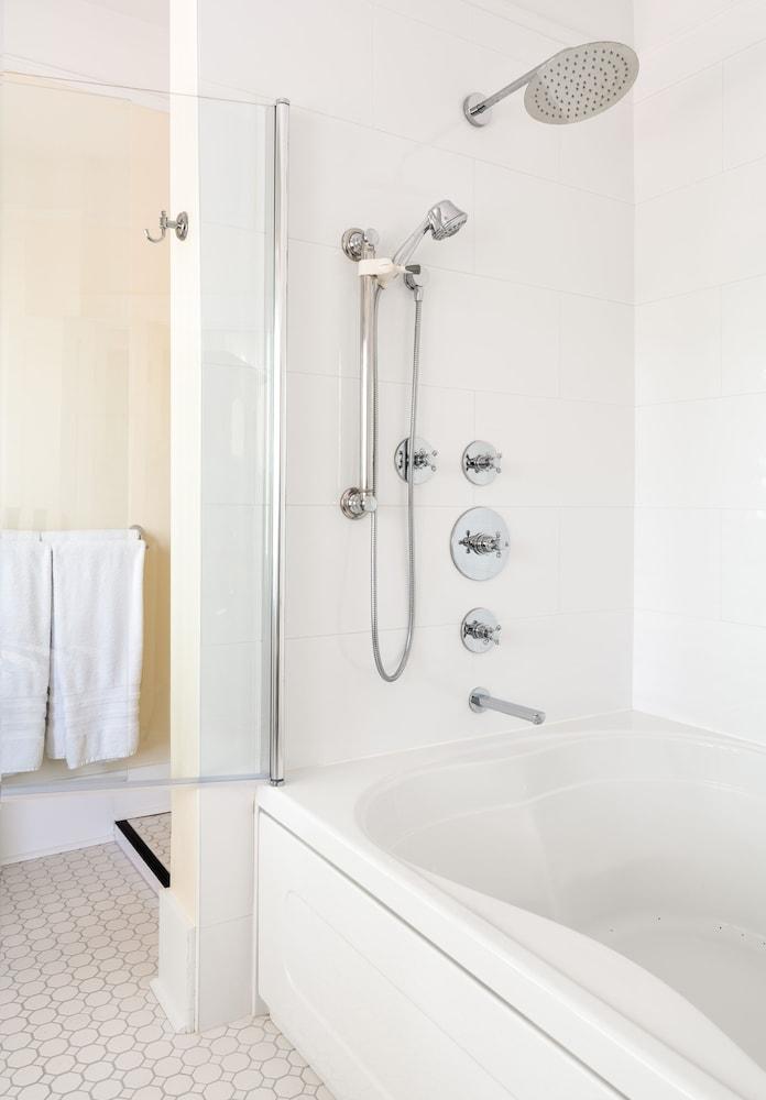 Chestnut Street Inn B&B