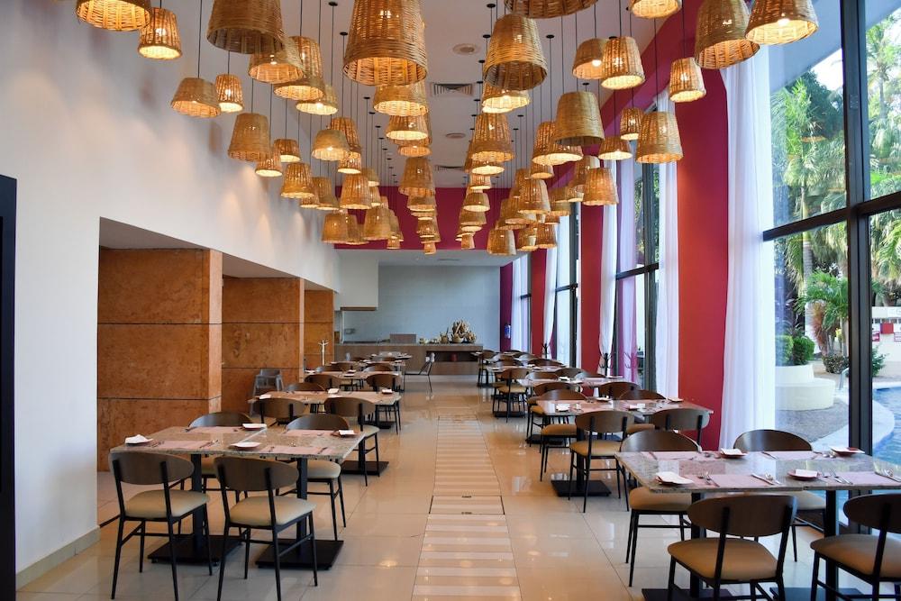 Fiesta Inn Villahermosa Cencali