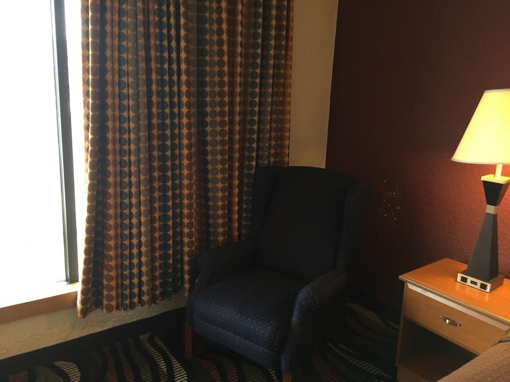 Town and Country Motel