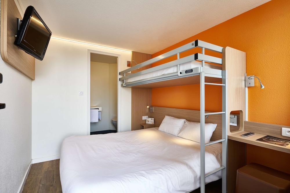 Première Classe La Roche Sur Yon - Vendéspace