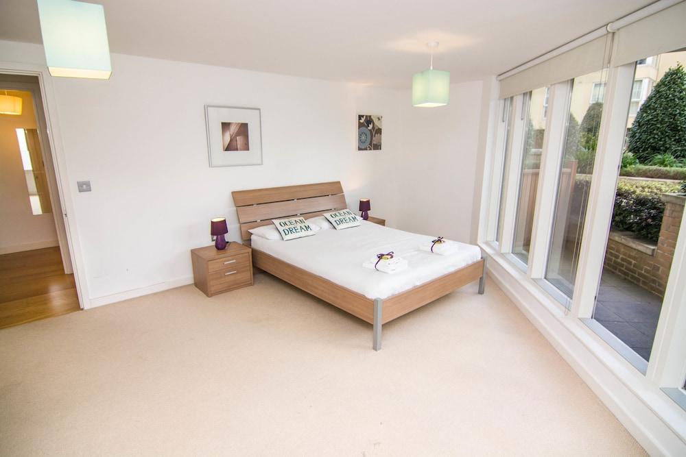 Apartment Wharf – Water Gardens